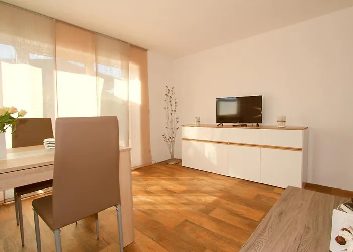 Franke Apartment *